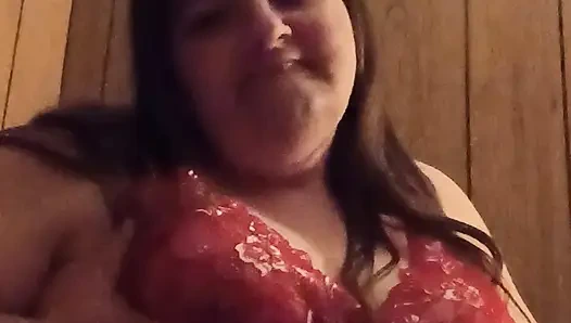 Erkek arkadaşımın büyük yarağını özledim, bu yüzden kendimle eğlenin