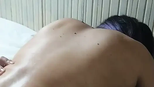 Lesbian Heads
