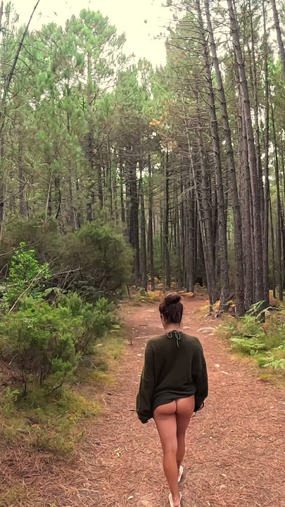 Compilation walks in the woods because I love to be watched by strangers | Clip 2