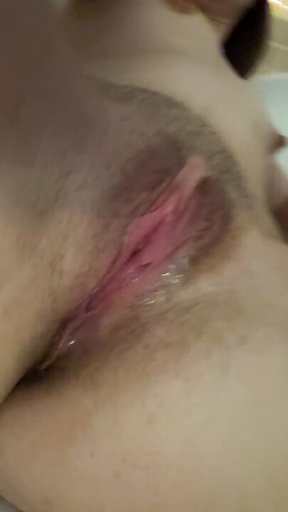 Legs Crossed Masturbation - Real Orgasm Without Hands, Soaking Wet Pussy