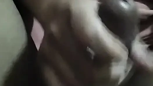Bir komşus un karısı binmek istiyor