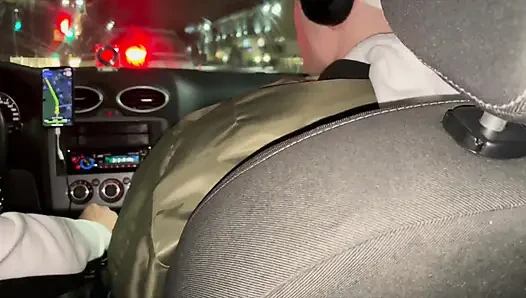 Jerks off Discreetly in the Back of a Taxi