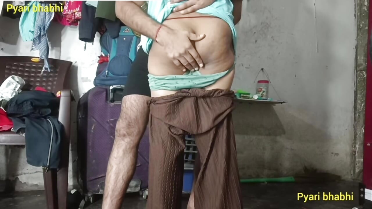 젖탱이에서 젖을 빠는 보지를 빨고 후장 보지 따먹기