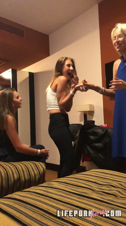 Life Porn Stories 15 - Part 3 Wild in the Shower