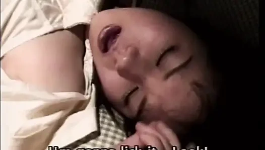 Китаянка принимает член