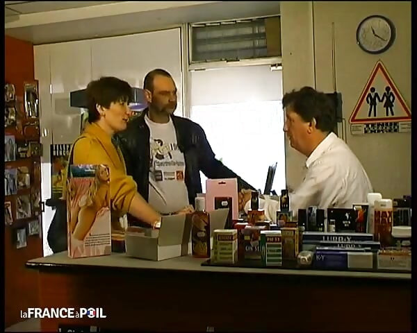 Carole, eine stiefmutter einer Familie, gemein von der großen fetten hand ihres freundes gefälscht!