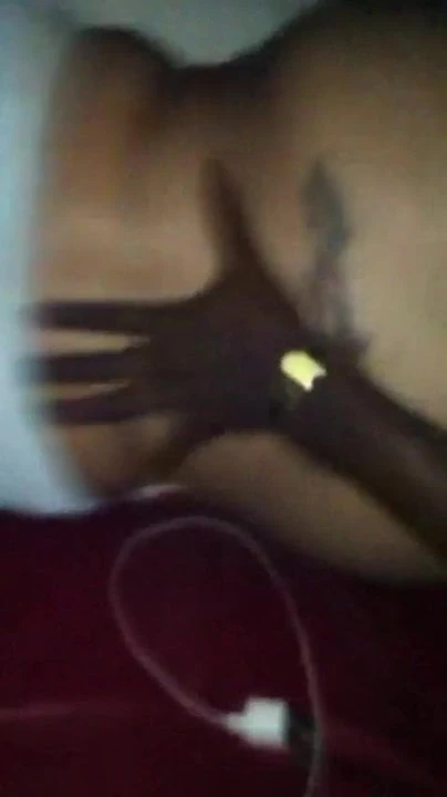 Redbone Milf loves the D