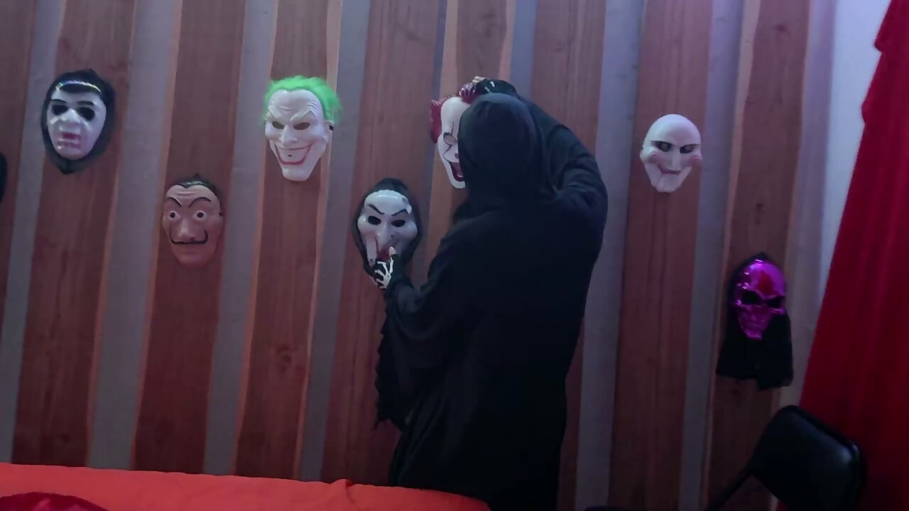 SAKSO VE SİKİŞ - HALLOWEEN ÖZEL