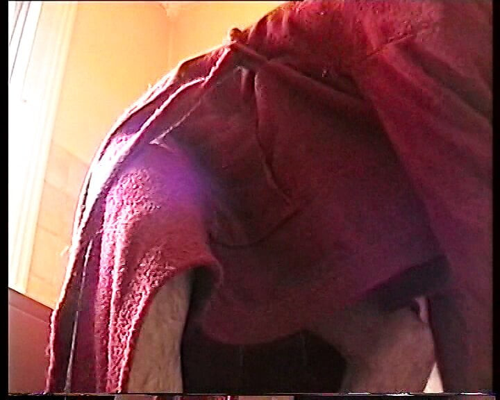 Kudoslong strips naked and gets in the shower and wanks and orgasms spurting cum over his belly