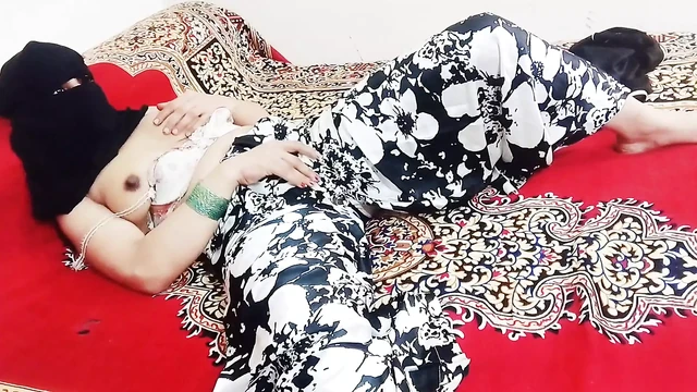 Hot Arab Wife Says Fuck Me Hard With Your Big Indian Fat Cock, I Need Real Amateur Hardsex