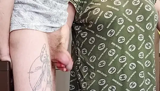 Cum in Stepmom's Mouth After Jerking off and Blowjob