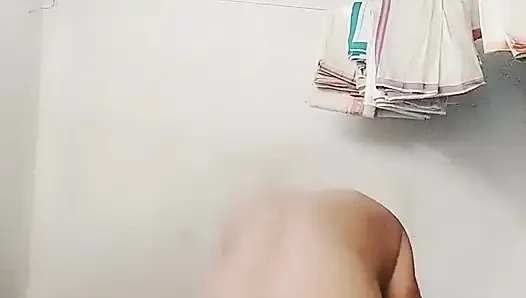 Performa mendebarkan istriku