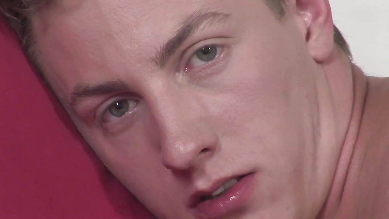 Exclusive video Bareback: Intense and hot fucking for these sexy horny college boys