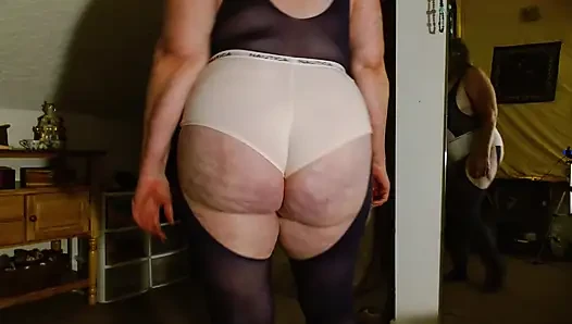 1389 Ass hüpfende arsch-Anbetung plus Bonus-Twerk-video am Ende - von G.O.A.T. DawnSkye1962