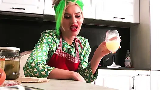 Stepmom 's horniness pill, uncensored