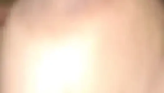 Der freund verlor seine ehefrau, drei seiner Freunde machten seine ehefrau in eine f**k