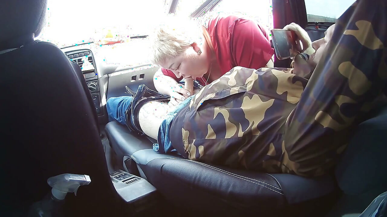 A friend gives me pleasure in the car