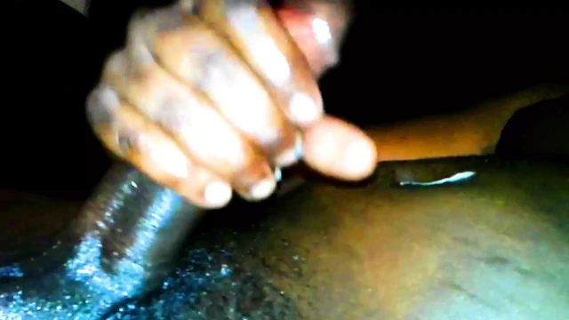 Gay Pau Grande Preto Gozando na Punheta masturbacao Garoto Solo So Porra de Ejaculacao Young Boy