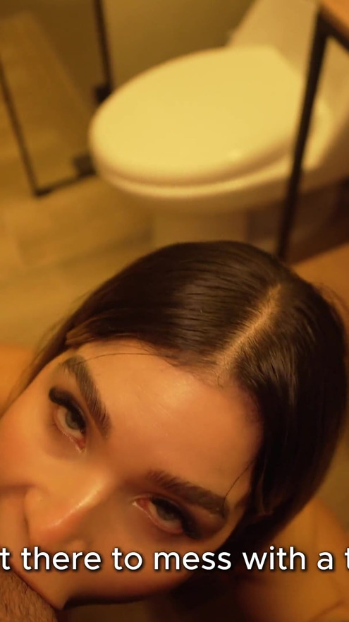 Fucking My Latina Stepsis in the Bathroom! Papuchizz - Carolina Agudelo