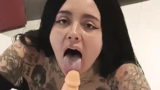I love to suck it on the sly