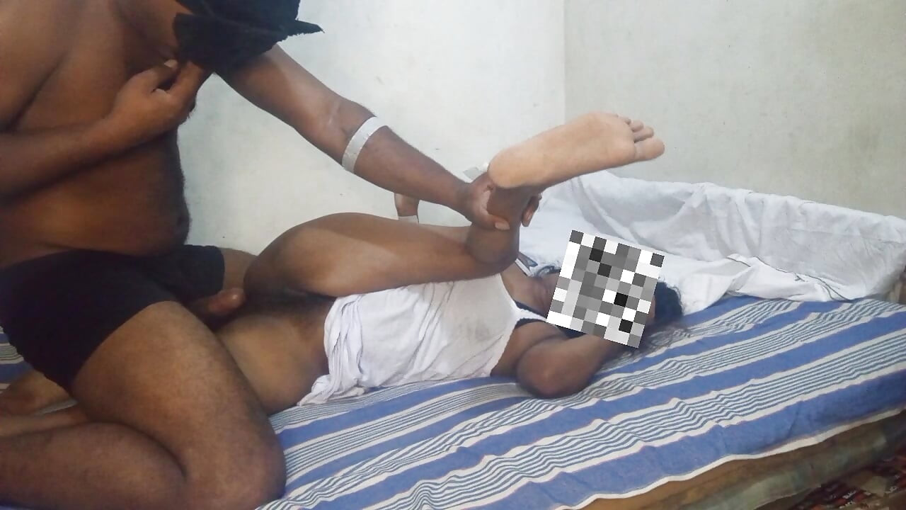 Sri Lanka-i lány új szivárgás