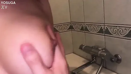 J-cup vollbusige studentin. Spielfilm inklusive creampie und bad. Einschließlich sexakt in college-uniform