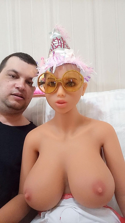 Tourist breasts doll mondial 2026 Miami