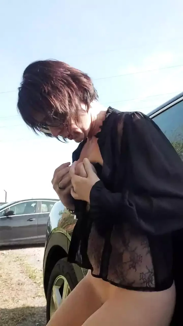 Risky squirt outdoor