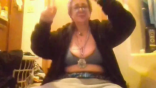 Стриптиз, йога, растяжка большой задницы