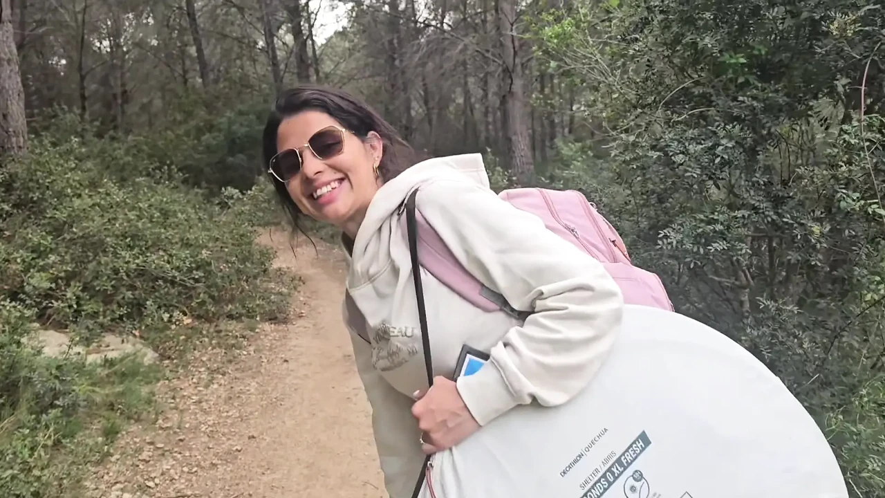 Hot girl has sex in the jungle in public and receives a cumshot in her mouth