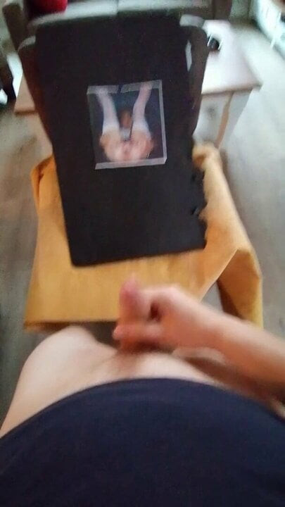 Cum Tribute