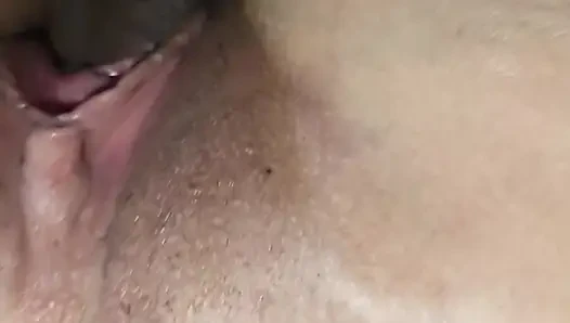 Mature woman gets Rich cock on fours