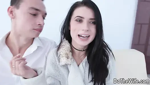 Istri mungil nicol black lagi ngidam di-anal sama kontol besar