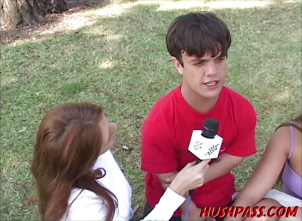 เรื่องขนาดโดยเฉพาะอย่างยิ่งเมื่อคุณเย็ดคนแคระ