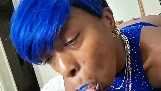 Mavi edepsiz ruj sakso