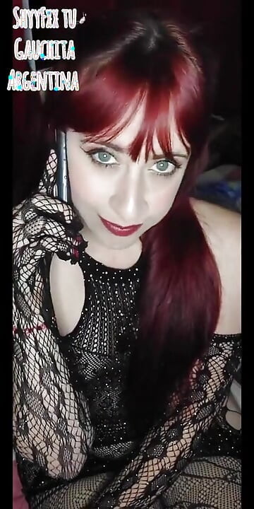 Shyyfxx, आपकी पत्नी आपका लंड फोड़ने के लिए आपके हॉट होने का इंतजार कर रही है! रोल प्ले हिलाने के निर्देश