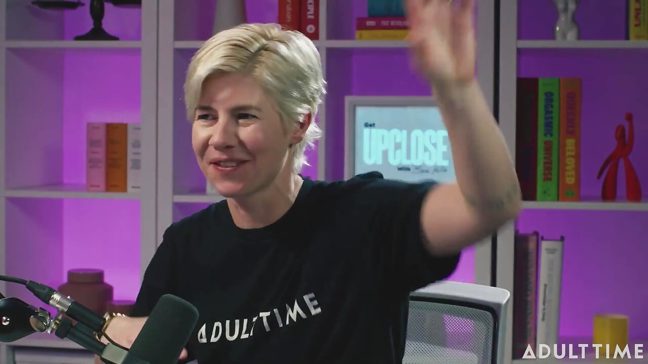 Hailey Rose Says People Underestimate Kissing and Intimacy