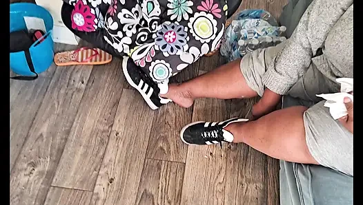 Göttin bees blauer toejob und erotischer beruhigender footjob