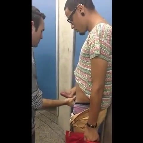 3 way sucking, jerking, cuming