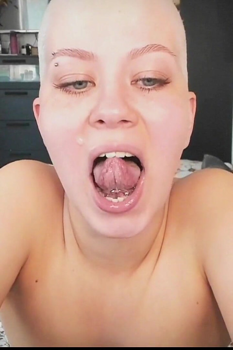 Vilu vidish lagi asik dudukin muka dan jilat sperma