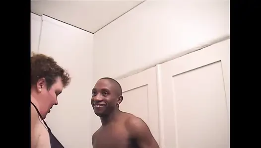 Большой толстый кит