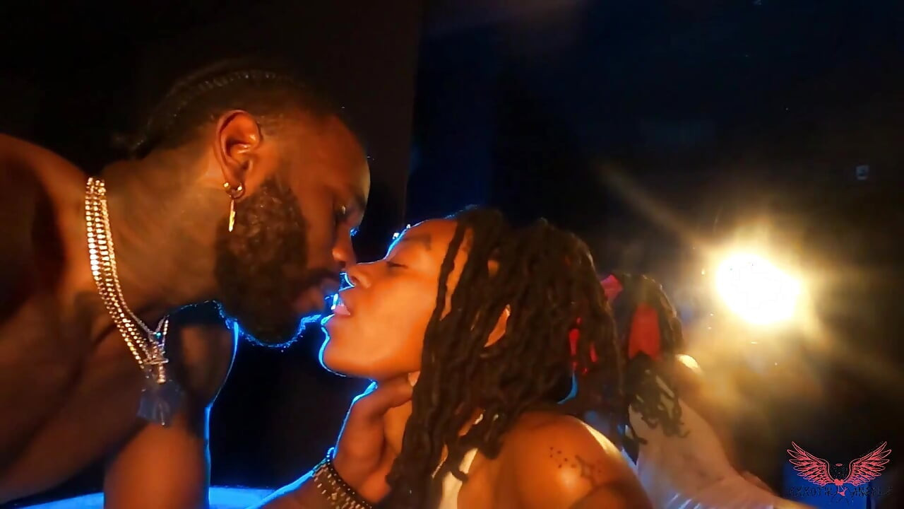 Club Sex Is the Best Sex