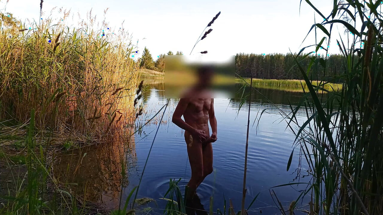 Evening by the lake. Unfortunately, I'm alone here ...