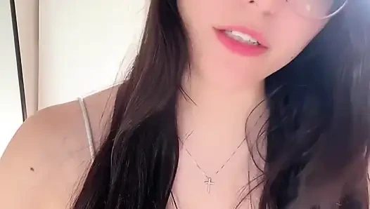 Deutsch Latina Herrin gibt dir eine fiese cbt Anleitung