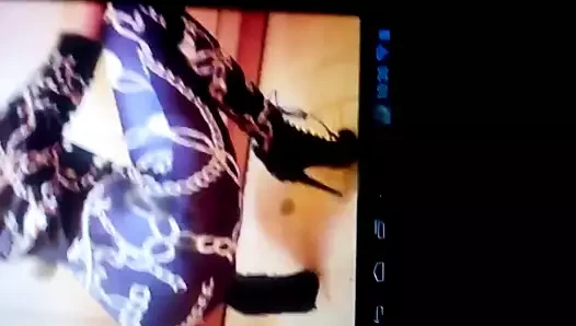 Nicki minaj boşalma anısına 2