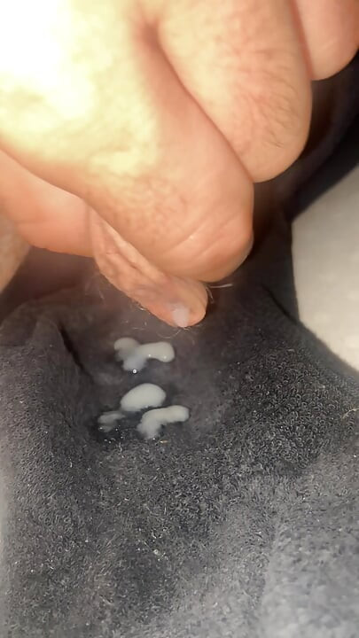 Eu me masturbo de manhã depois do trabalho