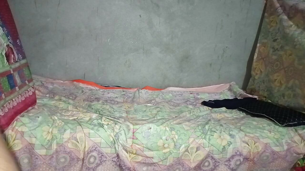 Curvy Indian Mommy Got Banged Hard