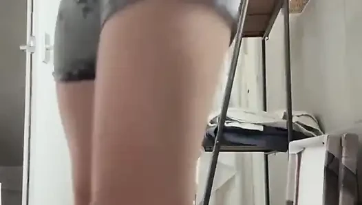 Kompilasi kencing bagian 1