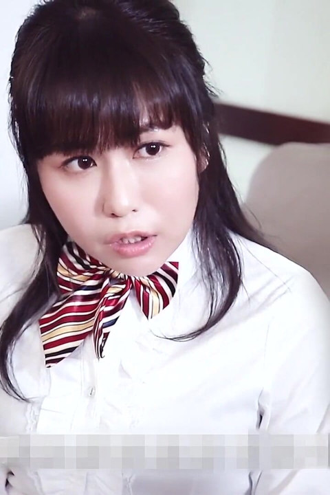 Cảnh #181142- máy bay bà già biến thái n teen