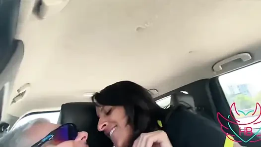 Verheiratete frau lutschte mich mit ihrem ehemann am rad